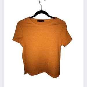 Orange ribbed short sleeve top